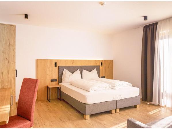Triple Room,1042299574:JPEG