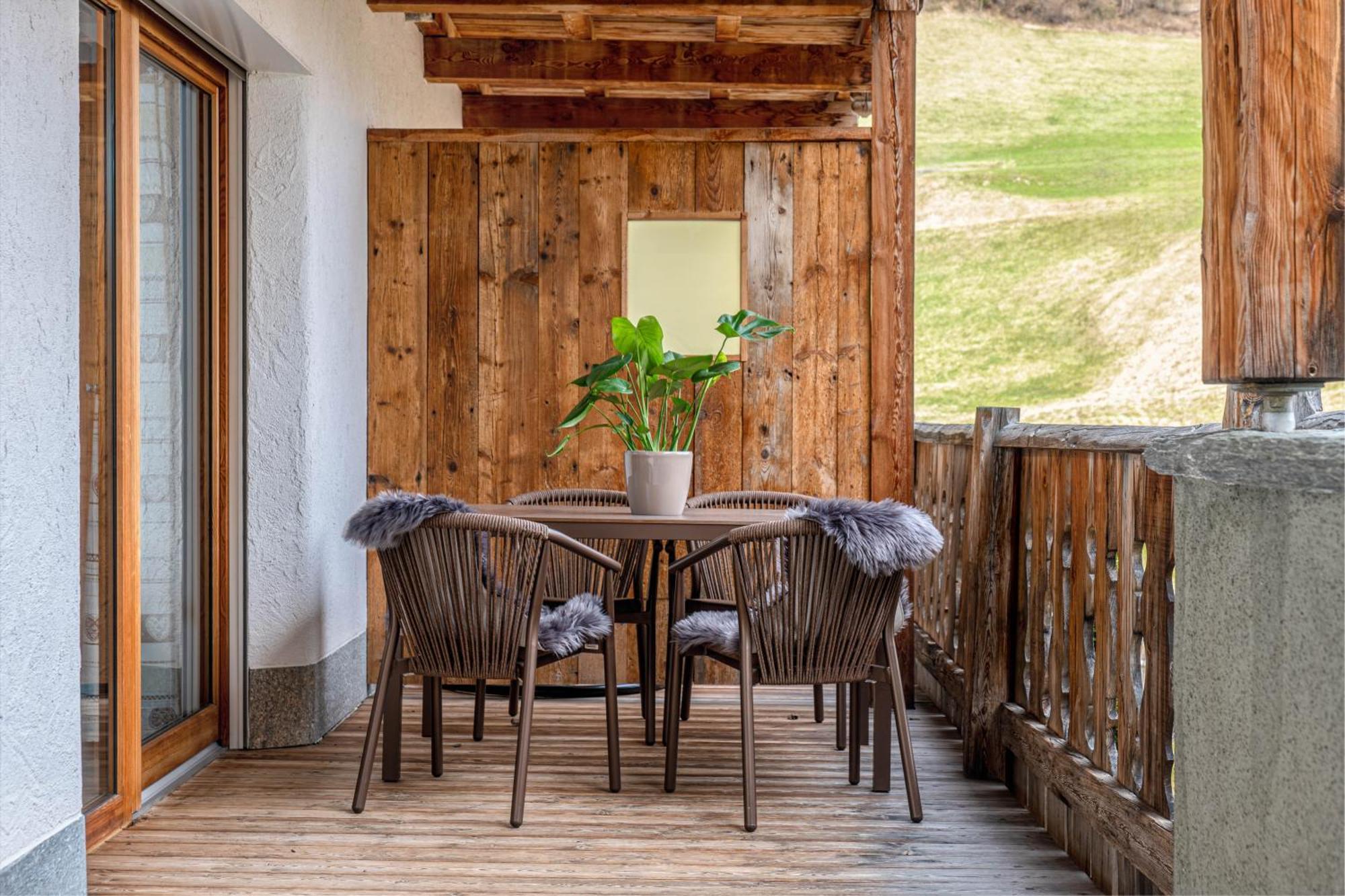 Two-Bedroom Deluxe Apartment Balcony